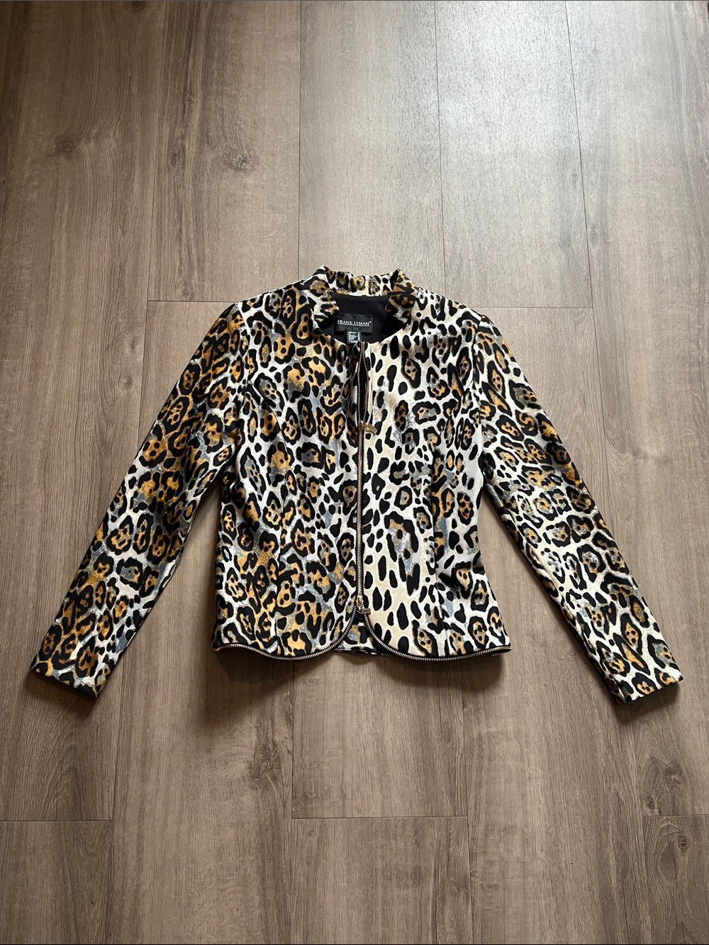 Frank Lyman Design Leopard Print Zip Jacket - White, Black & Gold